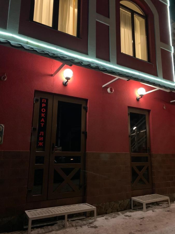 Hotel Kalyna 보로크타 외부 사진