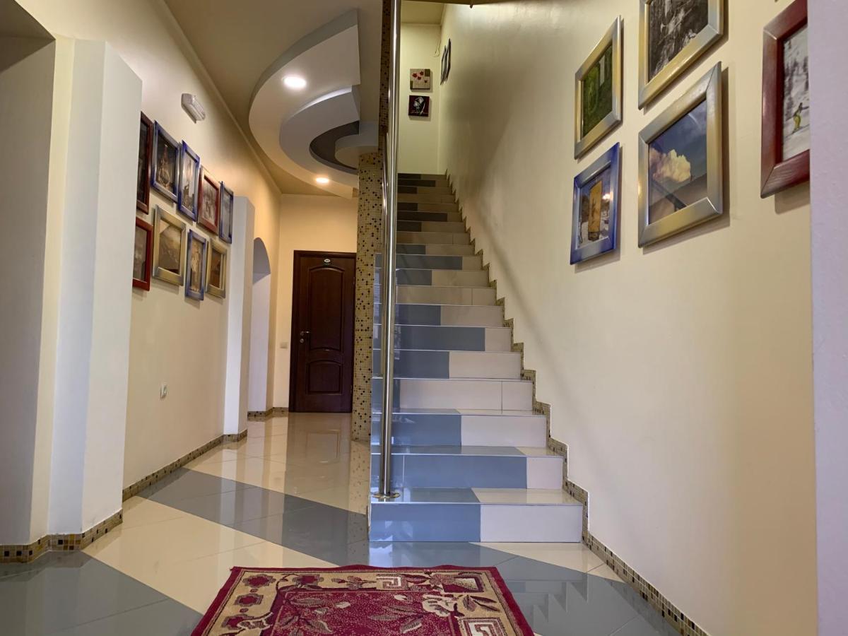 Hotel Kalyna 보로크타 외부 사진