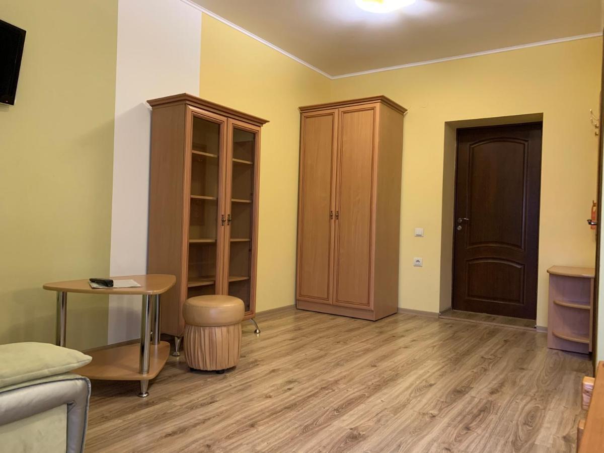 Hotel Kalyna 보로크타 외부 사진