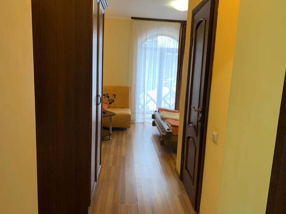 Hotel Kalyna 보로크타 외부 사진