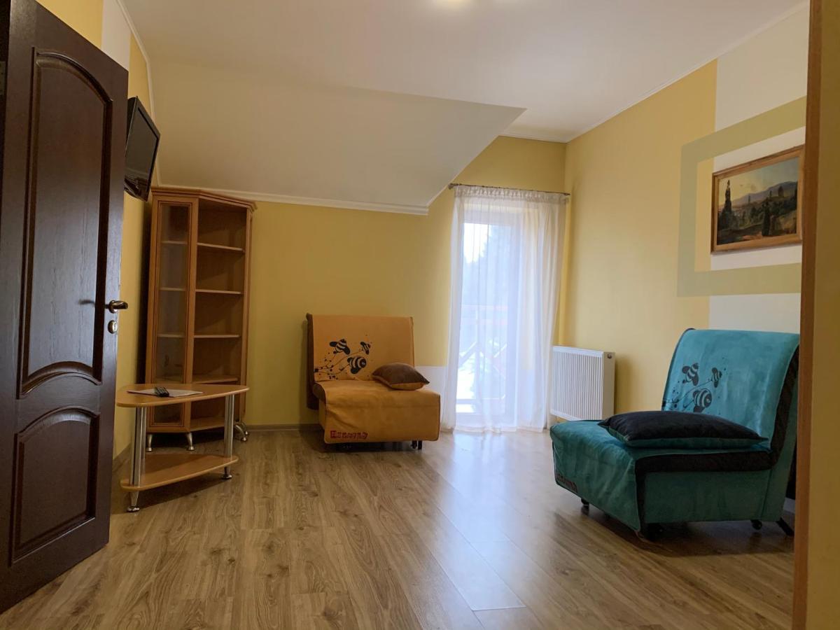 Hotel Kalyna 보로크타 외부 사진