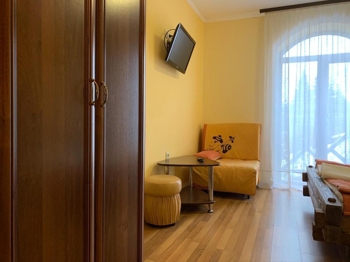 Hotel Kalyna 보로크타 외부 사진